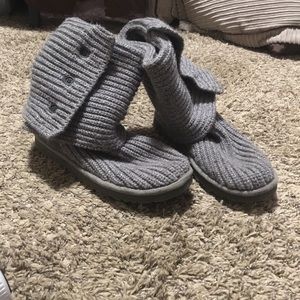 Knit grey ugg boots